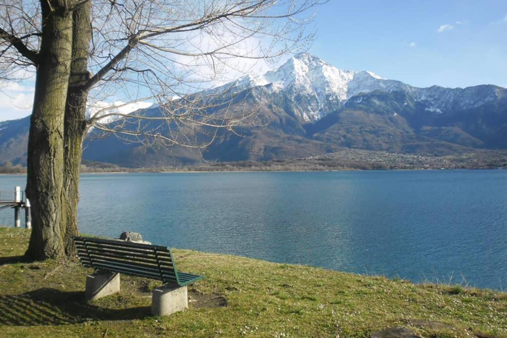 Favoloso Appartamento Fronte Lago, جيرا لاريو المظهر الخارجي الصورة